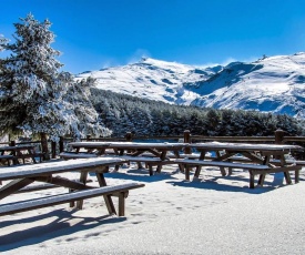 TODOSIERRANEVADA ZONA BAJA - MONTBLANC VISTAS A LA MONTANA - Junto a los Telecabinas