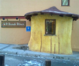 Hostal El Duende Blanco