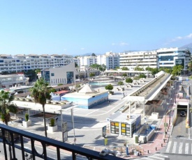 Puerto Banús Plaza views - RDR121