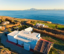 Beach Front Villa Amazing Views