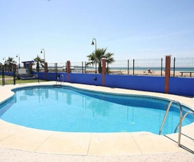 Tarifa Cozy House - Beach Front, Pool, Parking