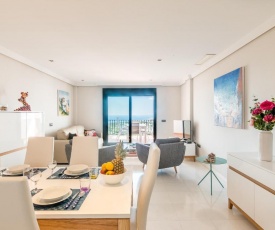 2207-Modern apt with terrace and amazing seaview