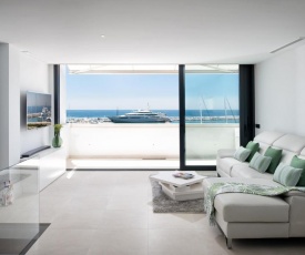 Stunning Puerto Banús Duplex with Marina Views