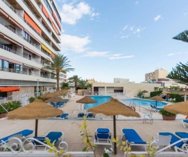 2 Dormitorios, 5 personas, Piscinas, 10 min Playa, Plaza La Nogalera