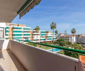 797 Holiday Rentals - Espacioso apartamento de 110 mts en Torremolinos